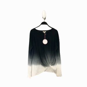 NWT Umgee Grey Ombré Tie T shirt